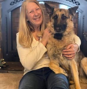 Meet your Posher, Janet